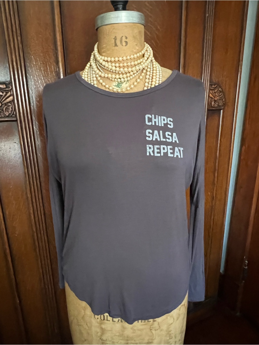 Zoe + Liv 'Chips Salsa Repeat' Long Sleeve Graphic Tee Size XS